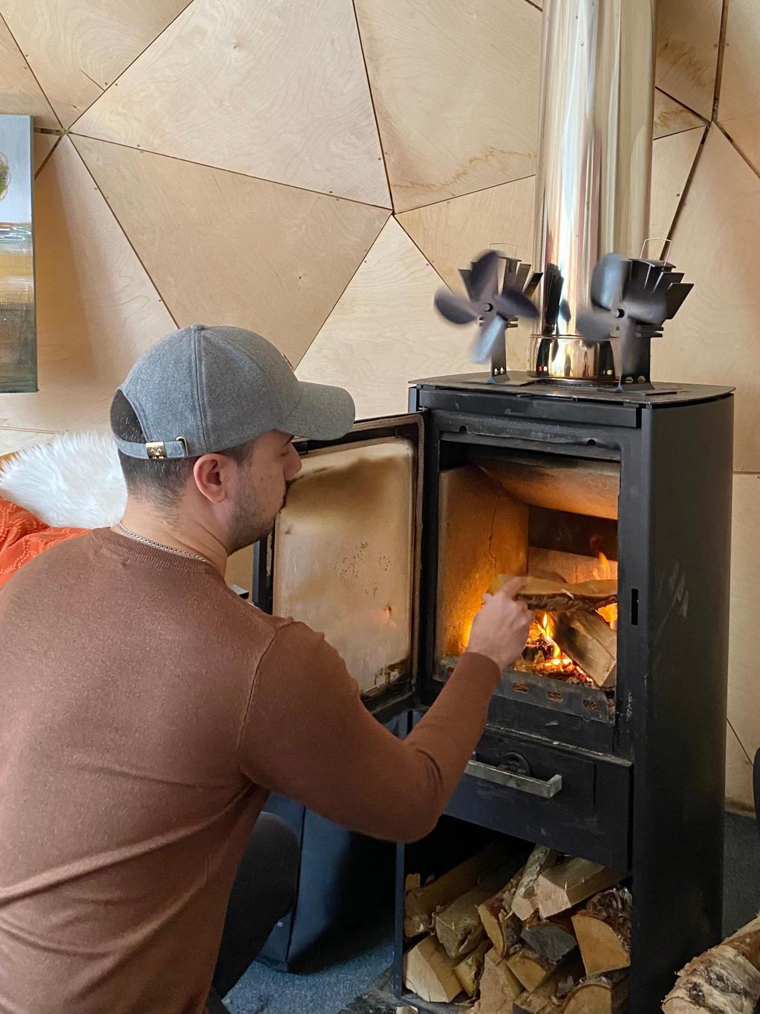 Aurora Igloo Fireplace-Heated Tents In A Secret Forest With Private Jacuzzi And Shared Sauna Bathroom And Dog Friendly Rovaniemi Exteriér fotografie
